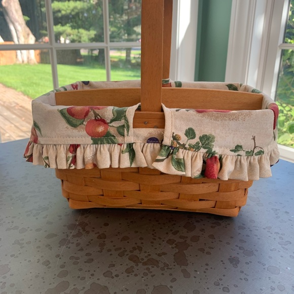 LONGABERGER BASKETS Spring Basket Vintage Home Decor - Picture 3 of 6